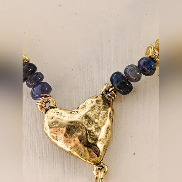 27 Carats Lab CreatedTanzanite Genuine Tanzanite Beads W/ Pearl